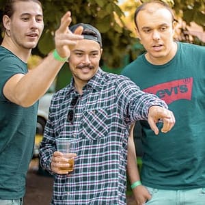 Tre glade karer på festival uten navn i Oslo